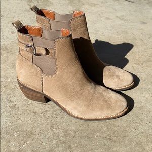 Brown lucky brand booties